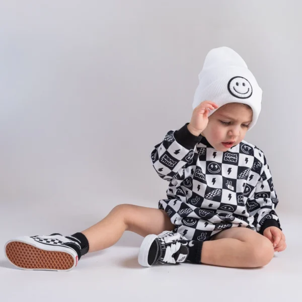 Gorro Smiley para bebés y niños | Negro, blanco o Beige